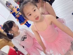 -雅米拉艺术中心(少儿舞蹈培训)