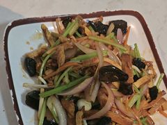 -山里俏·地标皖南菜·屯溪臭鳜鱼(北城万达店)