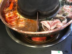 -楼外楼大刀肉传统火锅(西安大路店)