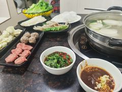 -山珍鲜牛肉火锅本地老字号(汕中老店)