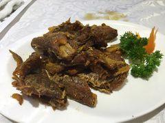 -赶海部落海鲜城(海阳路店)