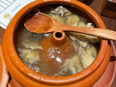 -银米·云南传统过桥米线(双廊黑金冠店)
