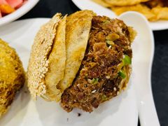 -聚德华天护国寺小吃(甜水园店)
