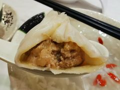 -新镇江酒家(南京西路店)