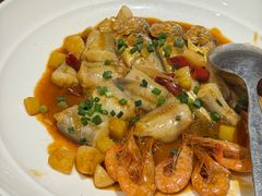 东海三鲜家烧-文华小渔村(椒江康平路店)