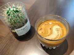 -Fridi Patisserie Cafe