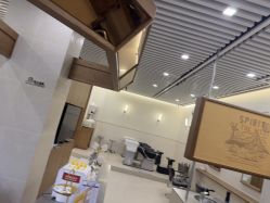 -MARTIN'S BARBER SHOP男士理发馆