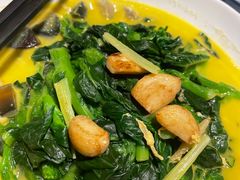 -八府香鸭·啫啫煲(华山路店)