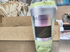 -喜茶(上海淮海中路渔阳里店)