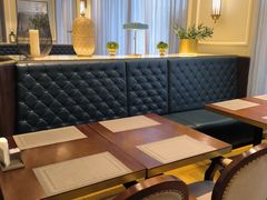 -南郊宾馆·风味自助餐厅·山东十六地市特色菜