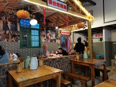 大堂-老三样·美食研究中心(世贸路店)