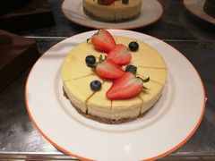 传统的芝士蛋糕-济南香格里拉·咖啡泉自助餐厅