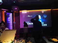 -好乐迪(张扬路八佰伴店)
