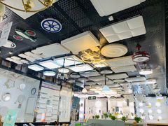 -百安居装修建材卖场(泰然店)
