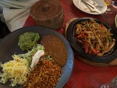 -Pistolera Mexican Cantina女枪手墨西哥餐厅(碧云路店)