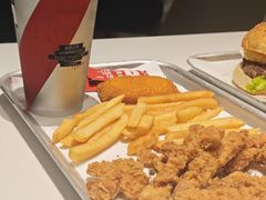 -必胜客(璞丽中心店)