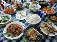 -钱大妈海鲜饭店(保利林语店)