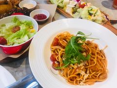 -必胜客(中大银泰店)