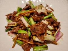 姜葱炒牛肉-炳胜私厨(万象前海店)