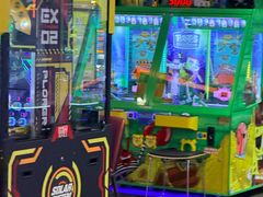 -反斗乐园π(龙华天虹店)