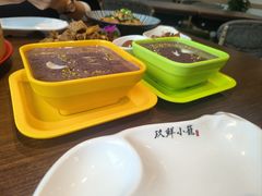 -玖鲜小笼(中山广场店)