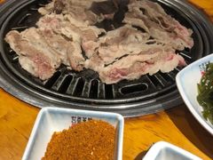 -唯成•韩国炭火烤肉 유성고기