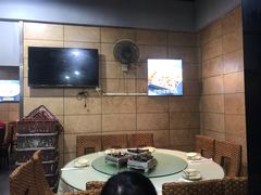 -昱龙大盆牛蛙馆(三兴街总店)