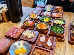 -银米·云南传统过桥米线(双廊黑金冠店)