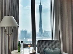 -广州富力丽思卡尔顿酒店