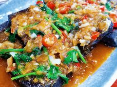-湖南人家湘菜馆(镇江路店)