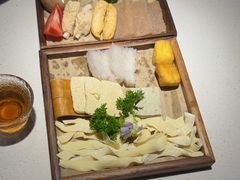 -一叶一世界•素食餐厅(环球中心店)