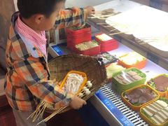 -马路边边串串香(涑河南街店)