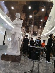 -INSTYLE造型·明星店