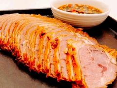 -鱼鲜饭香·招牌汽锅剁椒鱼头王