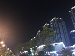 -易生活购物公园