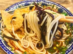 -柳石居柳州螺蛳粉(万达店)