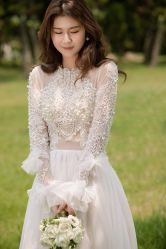 点击看大图 -挪娅婚纱摄影皇家会所