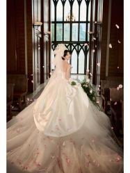 -雅云婚纱摄影工作室旗舰店