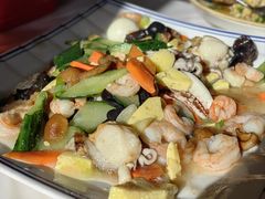 -宾朋海鲜饭庄(兴海路店)