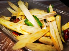 -蓝精灵饺子店