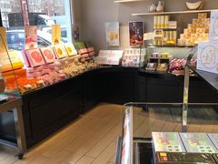 -好利来(飞跃路店)