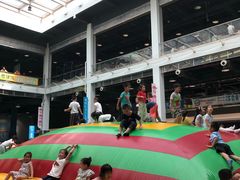 -蒙特利亲子乐园