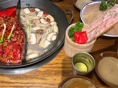 -萍姐火锅·公路夜市(武汉首店)