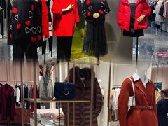 -王府井奥莱临潼小镇(临潼店)