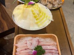 -旧街市鲜货老火锅(大光路店)