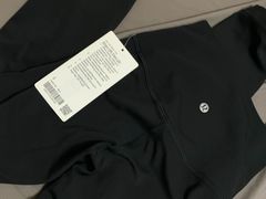 -lululemon(上海浦东IFC店)