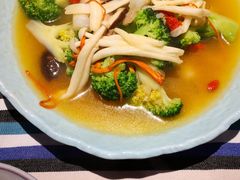 上汤西兰花-Aqua Oasis 水天堂(相城天虹商场店)