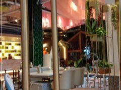 -红樱桃·欢乐餐厅(太原里店)