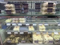 -白玉兰食品甜凤店(合生汇店)