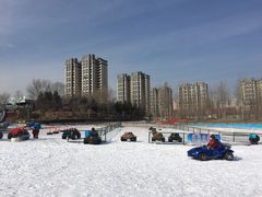 -欢乐水魔方水世界